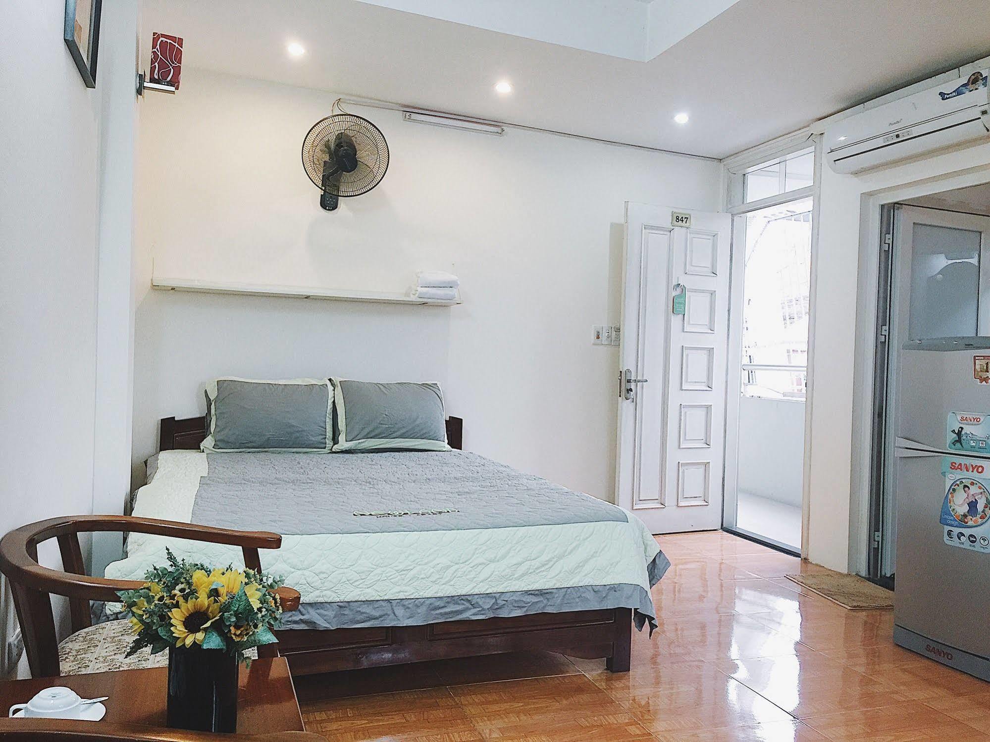 V-Studio Apartment 2 ハノイ市 エクステリア 写真